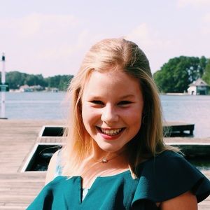 Meet your Posher, Ruth